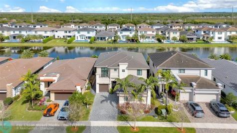 10855 Windward Street Parkland FL 33076