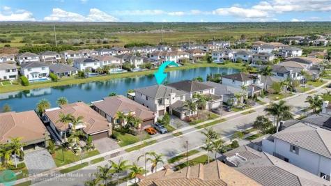 10855 Windward Street Parkland FL 33076