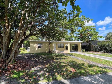 123 SW 21st Way Fort Lauderdale FL 33312