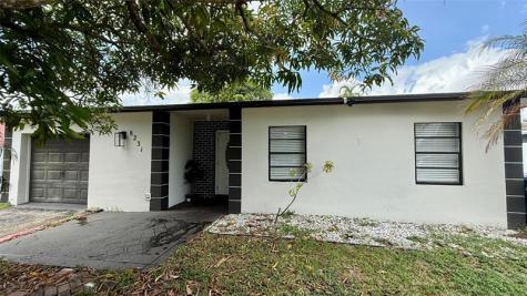 8231 SW 9th Street North Lauderdale FL 33068