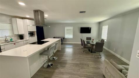8231 SW 9th Street North Lauderdale FL 33068