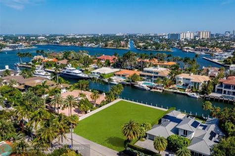 2455 Del Lago Drive Fort Lauderdale FL 33316