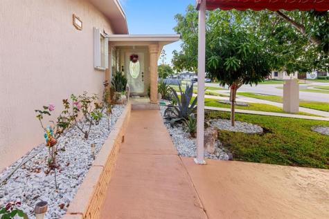 17211 SW 119th Court Miami FL 33177
