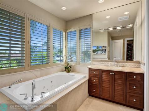 3309 NE 37th Street Fort Lauderdale FL 33308