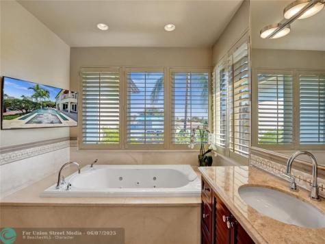 3309 NE 37th Street Fort Lauderdale FL 33308