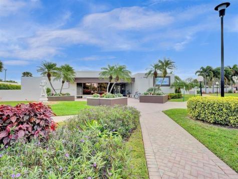 2273 SW 15th Place Deerfield Beach FL 33442