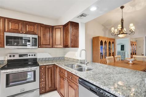 2273 SW 15th Place Deerfield Beach FL 33442