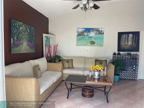 3542 Sahara Springs Pompano Beach FL 33069