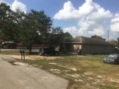 299 Avenue L Moore Haven FL 33471
