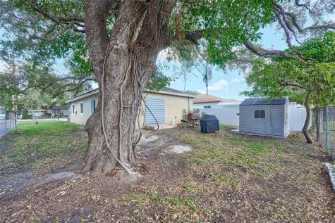 3298 NW 49th Street Miami FL 33142