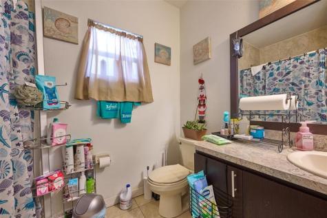 3298 NW 49th Street Miami FL 33142