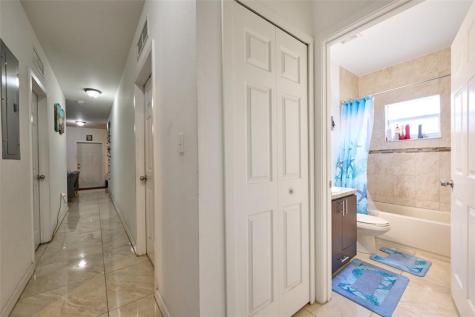 3298 NW 49th Street Miami FL 33142