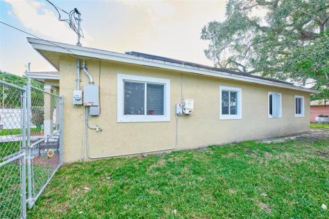 3298 NW 49th Street Miami FL 33142