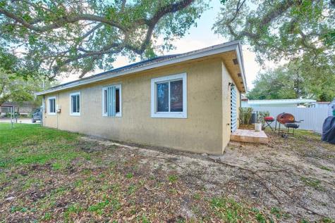 3298 NW 49th Street Miami FL 33142