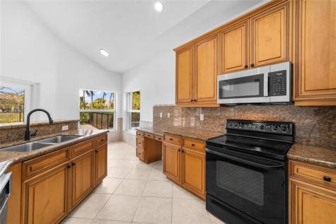 11217 NW 68th Place Parkland FL 33076