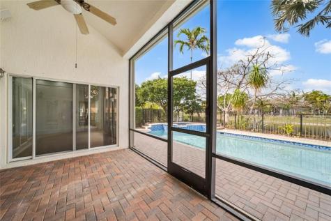 11217 NW 68th Place Parkland FL 33076
