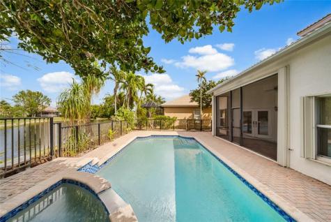 11217 NW 68th Place Parkland FL 33076