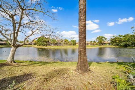 11217 NW 68th Place Parkland FL 33076