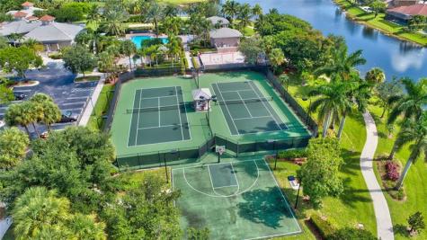 11217 NW 68th Place Parkland FL 33076
