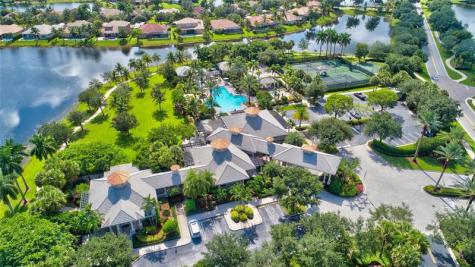 11217 NW 68th Place Parkland FL 33076