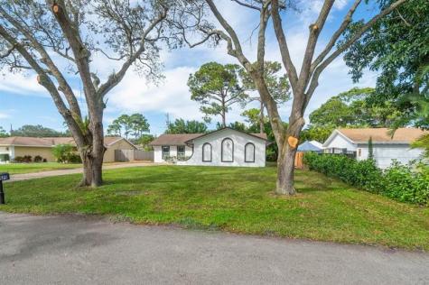 4679 Dolphin Drive Lake Worth FL 33463