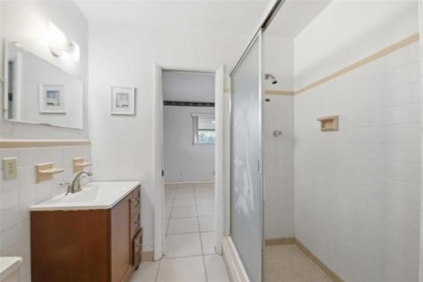 4030 NW 3rd Way Deerfield Beach FL 33064