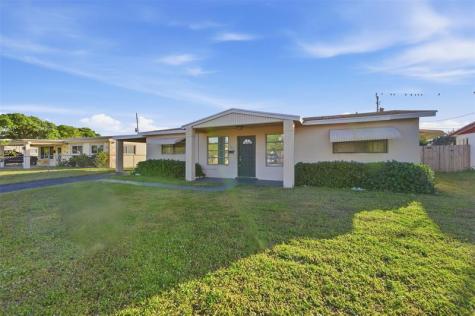 4030 NW 3rd Way Deerfield Beach FL 33064