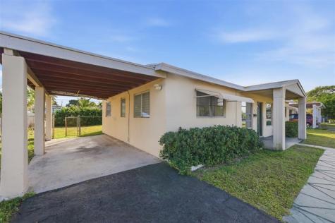 4030 NW 3rd Way Deerfield Beach FL 33064