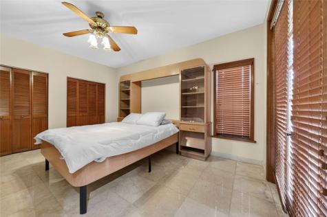 11301 SW 3rd Street Plantation FL 33325