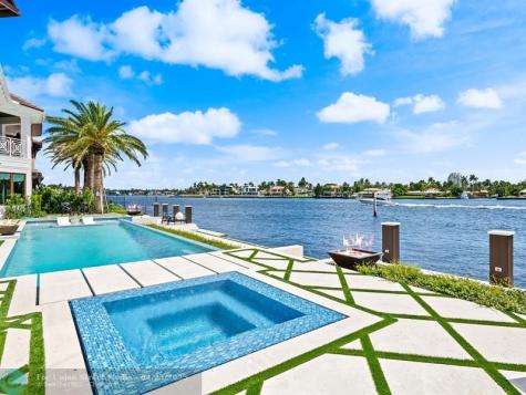 1812 SE 14th Street Fort Lauderdale FL 33316