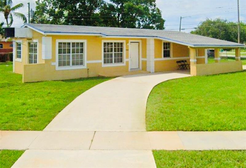 3401 NW 5th Place Lauderhill FL 33311