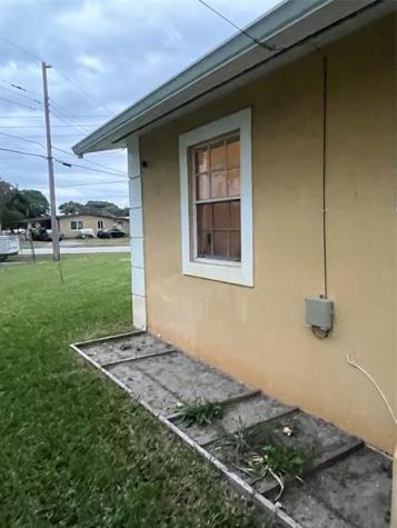 3401 NW 5th Place Lauderhill FL 33311