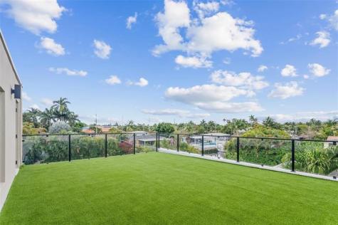 1212 Avocado Isle Fort Lauderdale FL 33315
