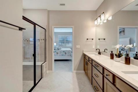 5276 Unity Square Vero Beach FL 32967