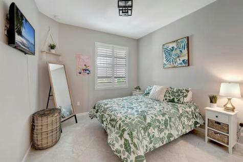 5276 Unity Square Vero Beach FL 32967