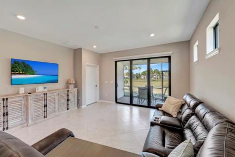 5276 Unity Square Vero Beach FL 32967
