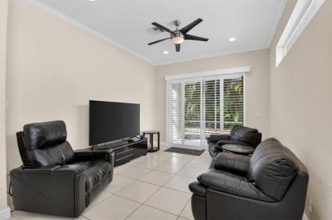 9696 Vineyard Court Boca Raton FL 33428