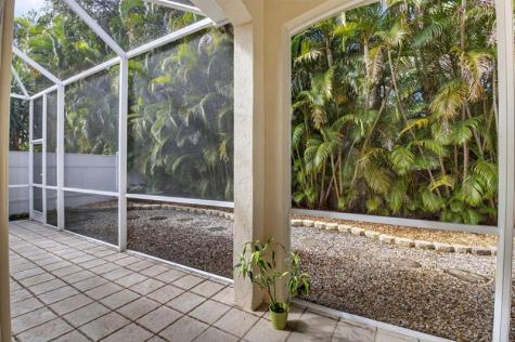 9696 Vineyard Court Boca Raton FL 33428
