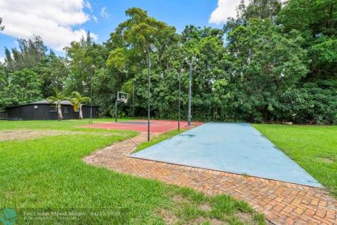 14701 Sunset Lane Southwest Ranches FL 33330