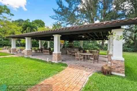14701 Sunset Lane Southwest Ranches FL 33330