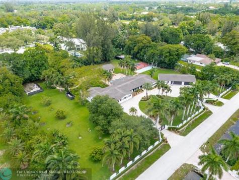 14701 Sunset Lane Southwest Ranches FL 33330