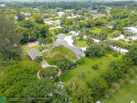 14701 Sunset Lane Southwest Ranches FL 33330