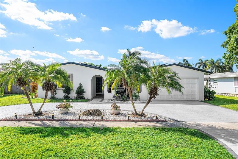 9040 NW 20th Street Pembroke Pines FL 33024