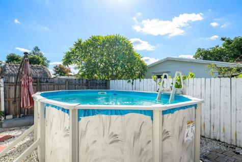9040 NW 20th Street Pembroke Pines FL 33024