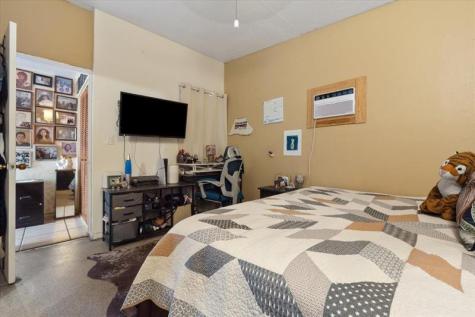 5805 NW 18th Court Margate FL 33063