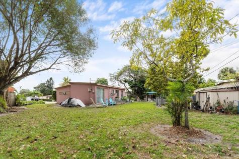 5805 NW 18th Court Margate FL 33063