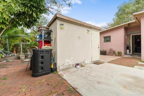 5805 NW 18th Court Margate FL 33063