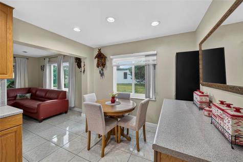 9812 NW 75th Court Tamarac FL 33321