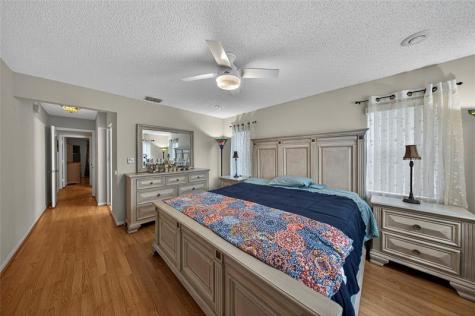 9812 NW 75th Court Tamarac FL 33321