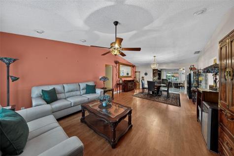 9812 NW 75th Court Tamarac FL 33321